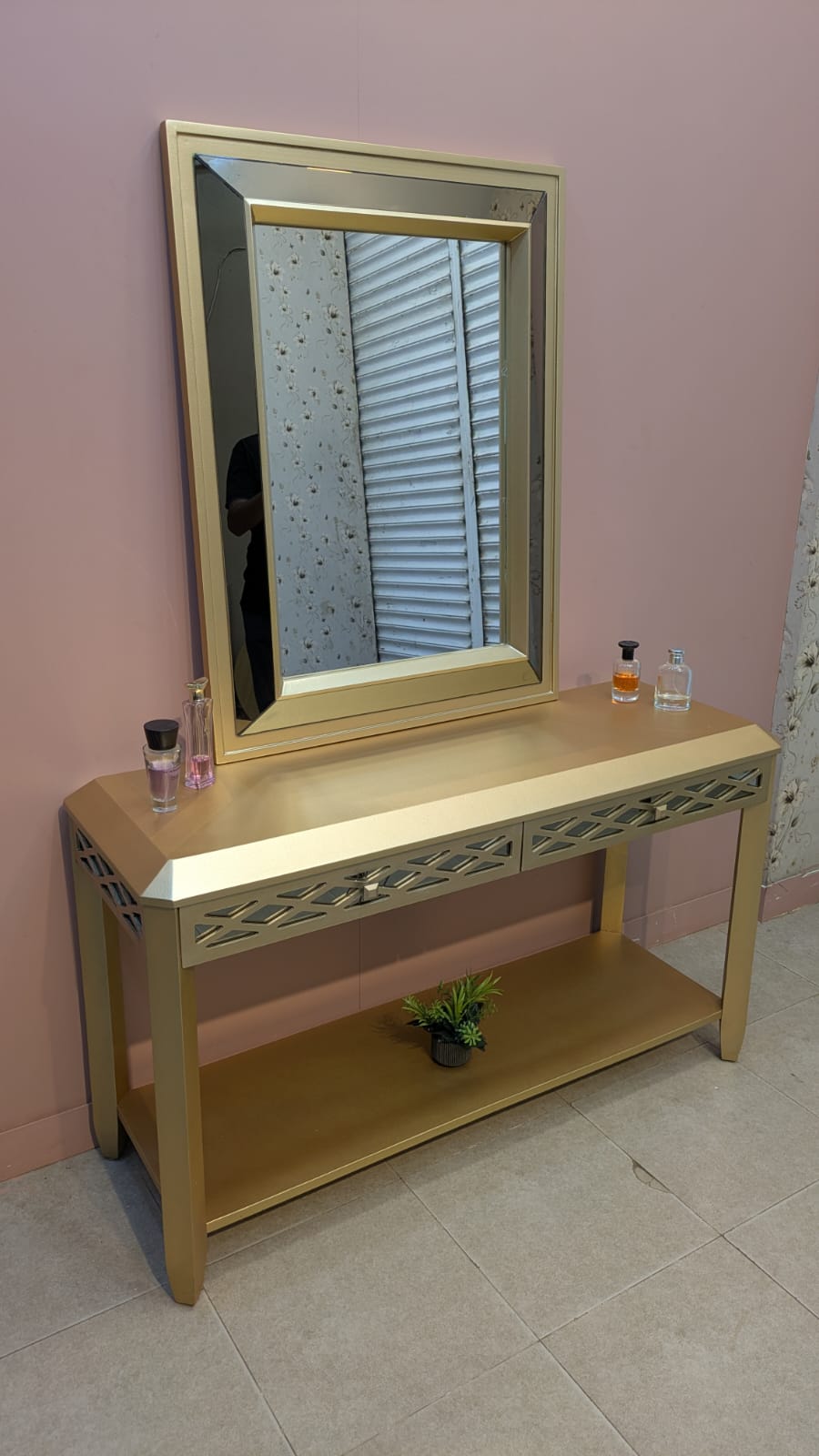 Console With Wall Mounted Mirror Home Centre Dubai