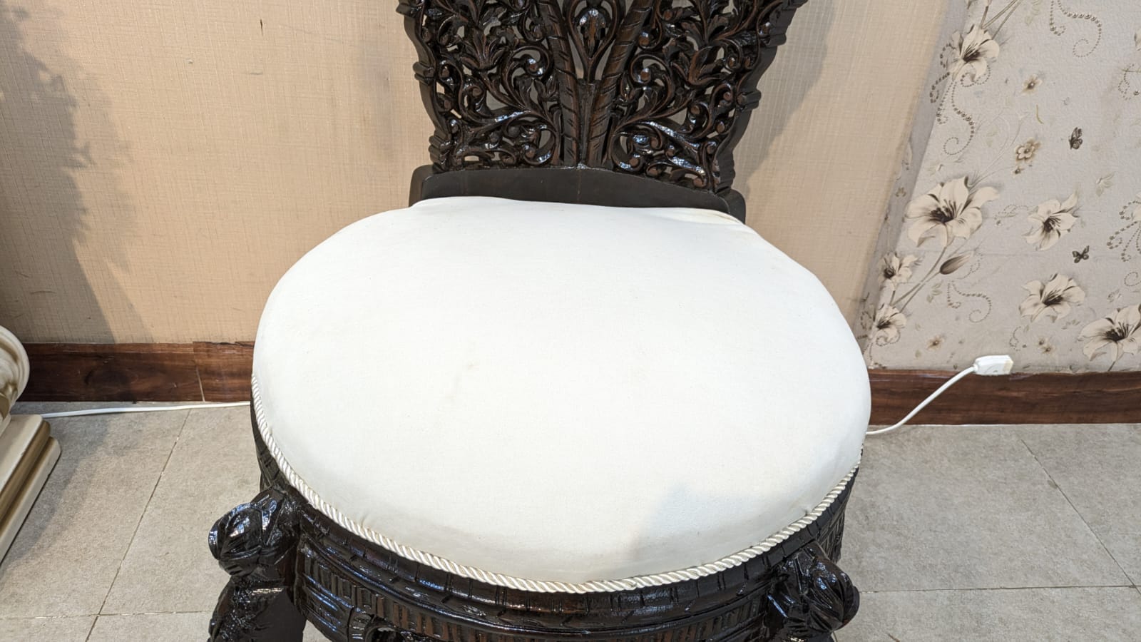 Solid Sheesham Wood Pair of Peri chairs