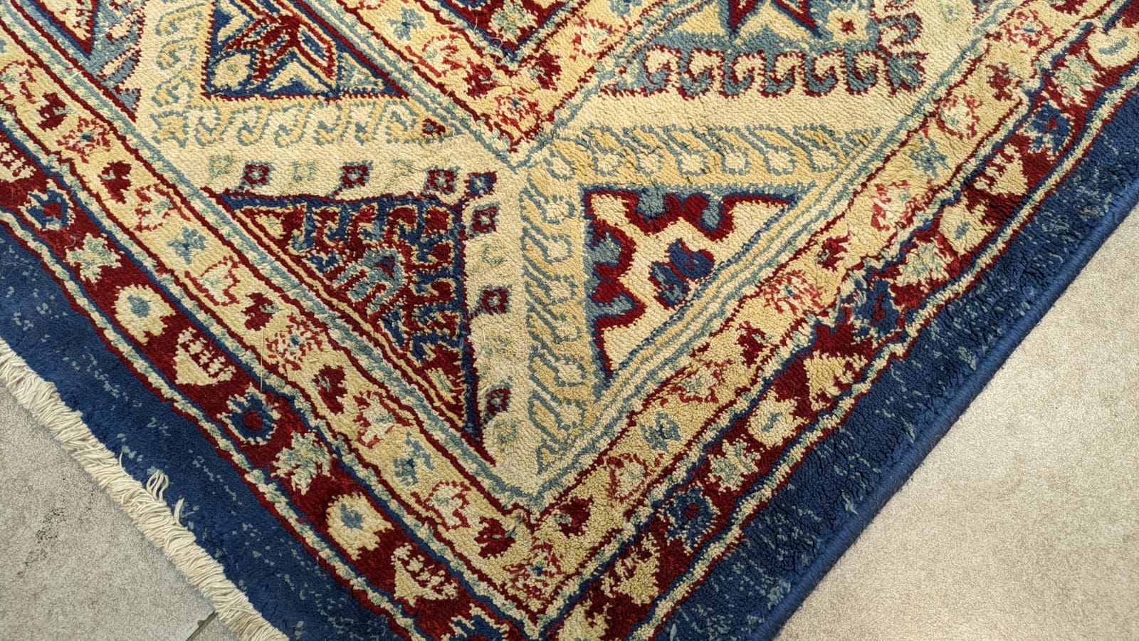 Machine Made Carpet