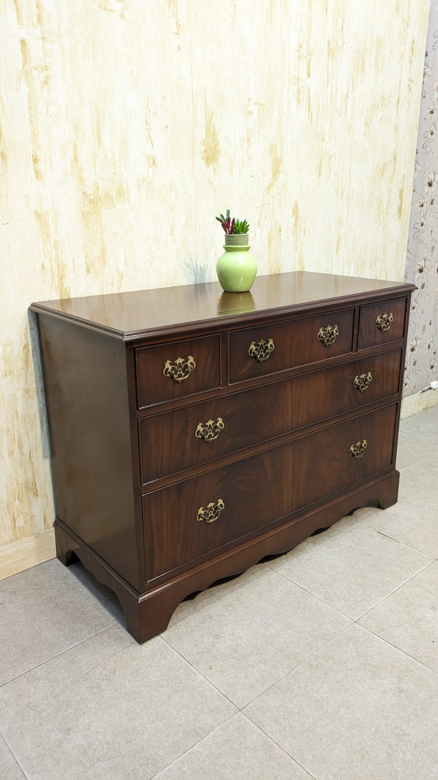 Imported Mahagony Bachelor Chest Of Drawers
