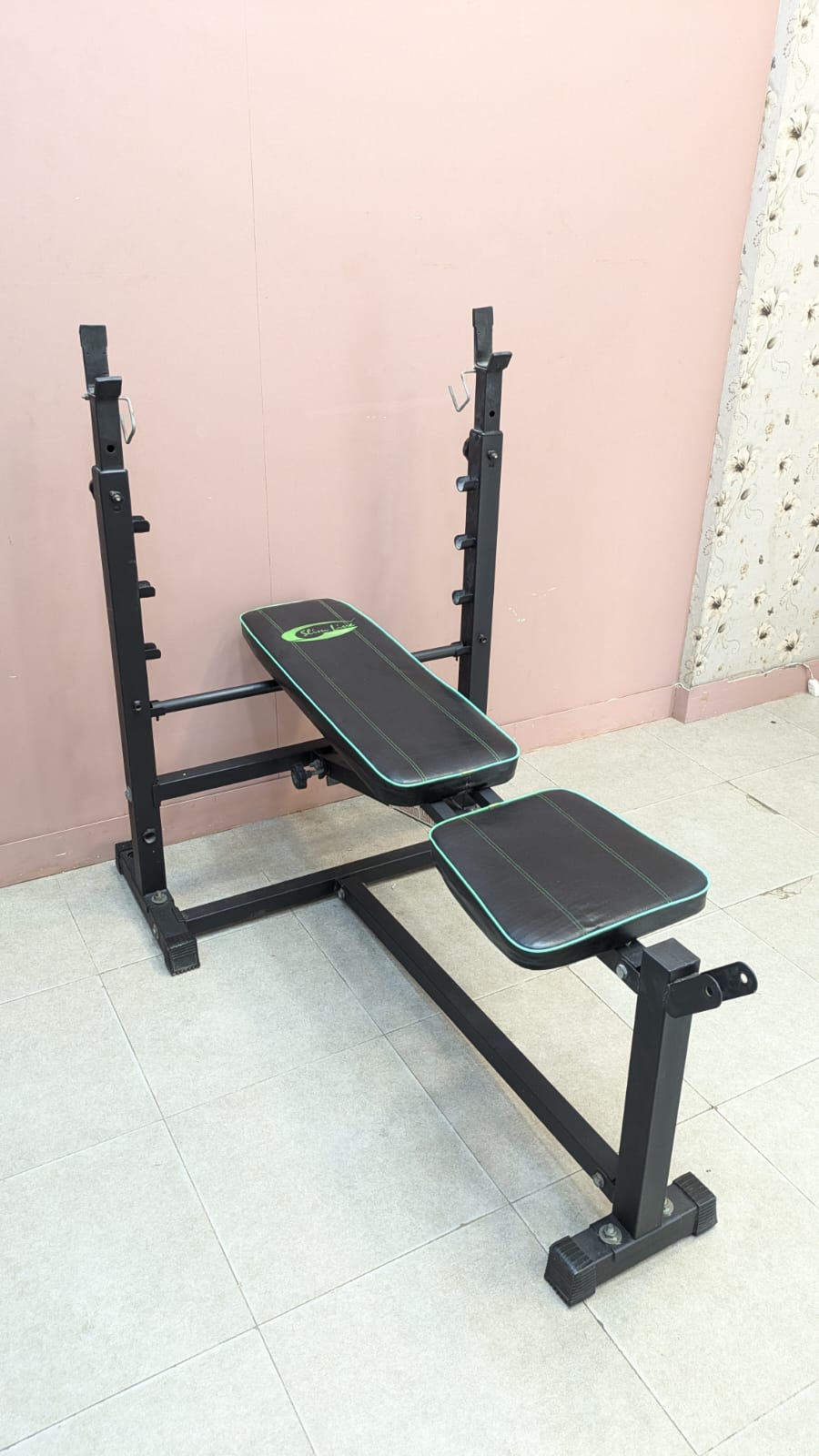 Heavy-Duty Adjustable Gym Bench Press