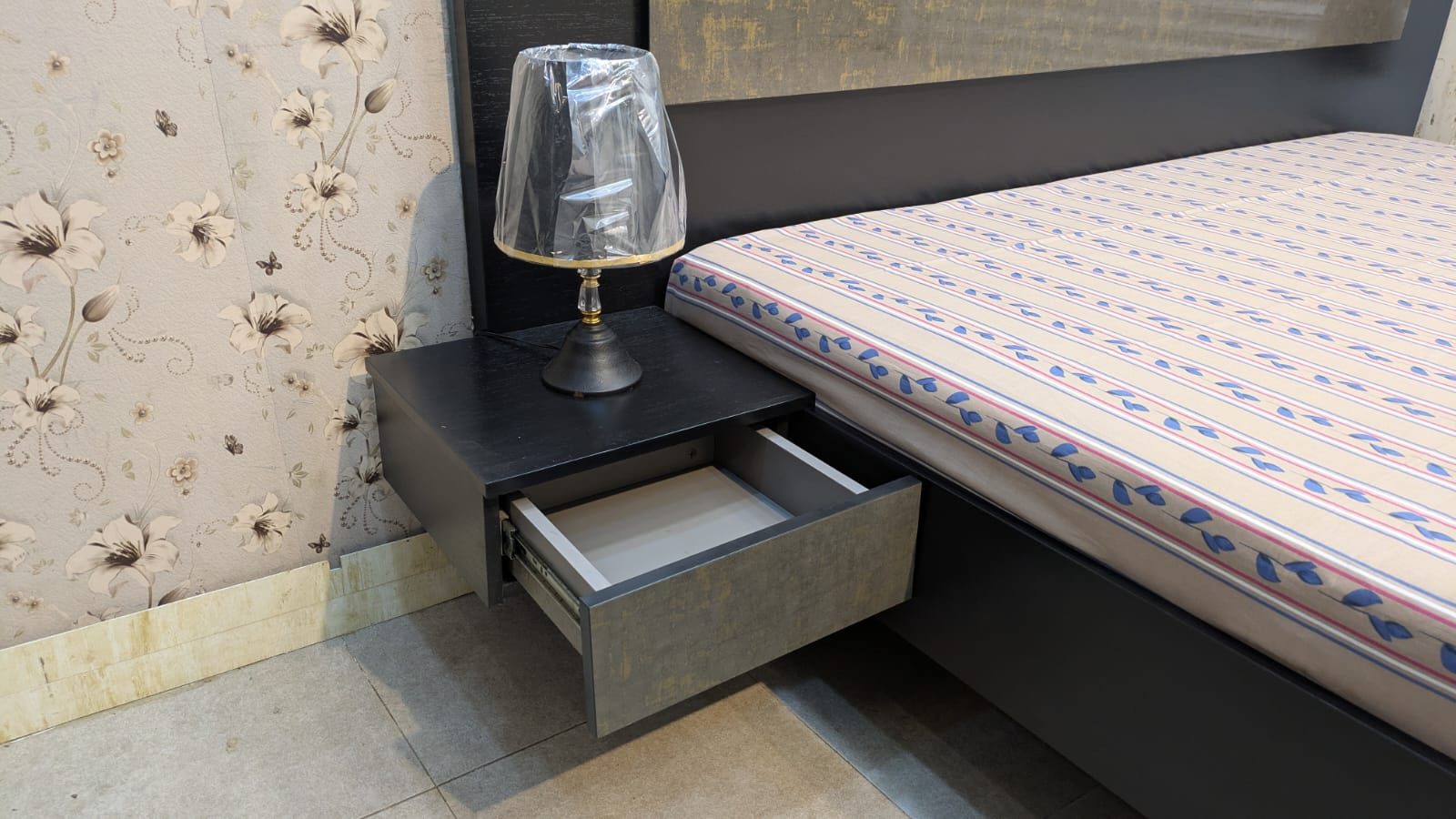 Habitt Novak King Size Bed With 2 Attached Side Table