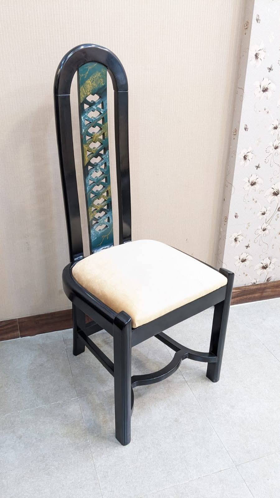 Budget Friendly 8 Seater Dining Table