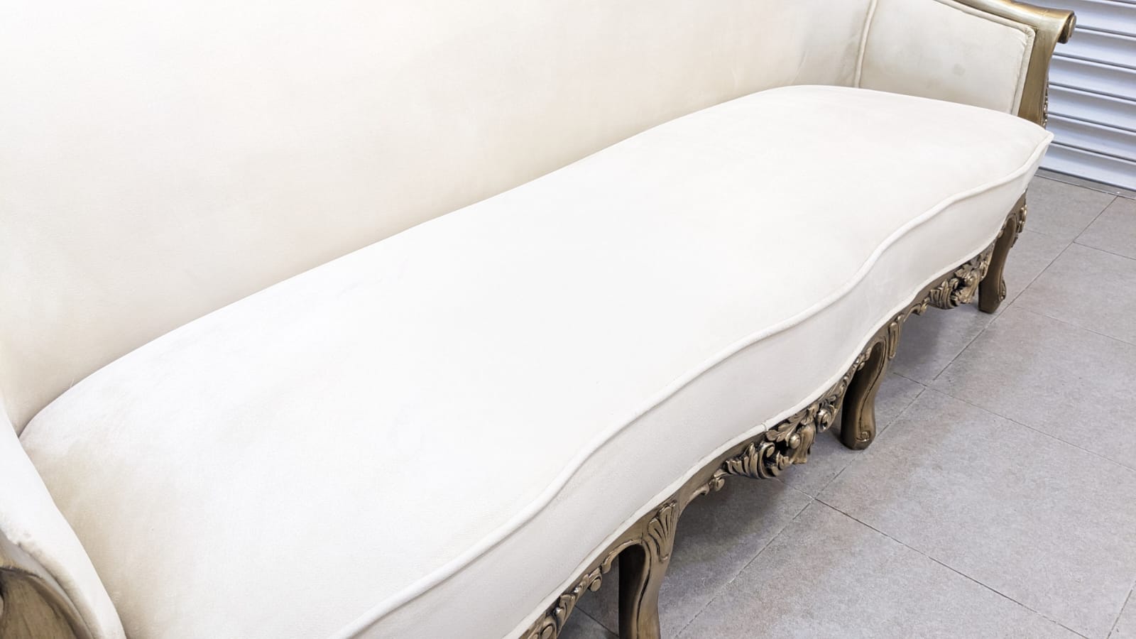 Solid Sheesham Wood 5 Seater Chinioti Sofa Set