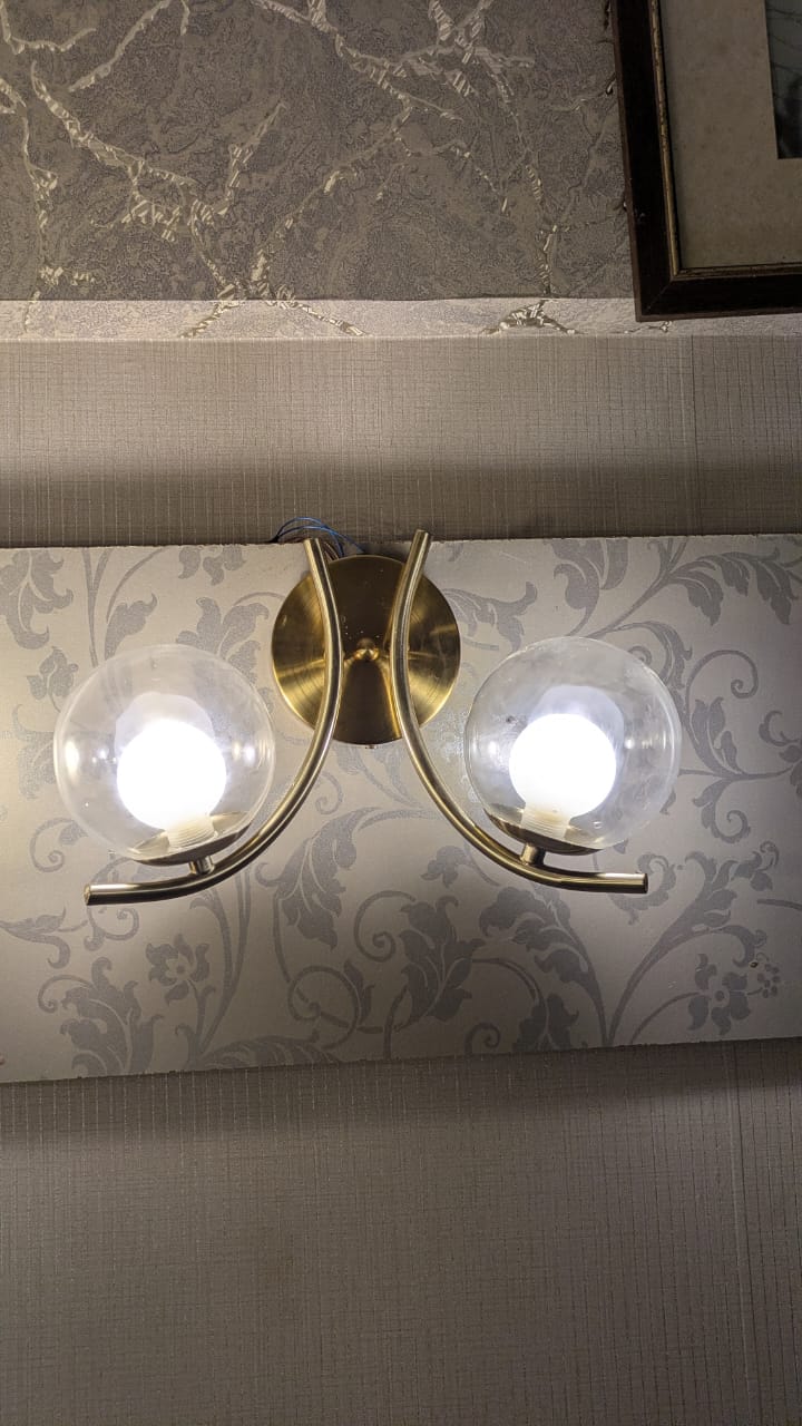 Chandelier with 2 Wall Side Light's