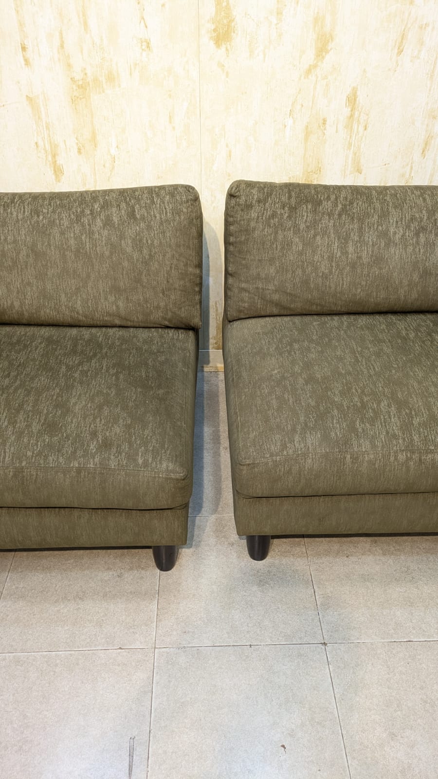 4 Seater Sofa Set with 2 Ottomans