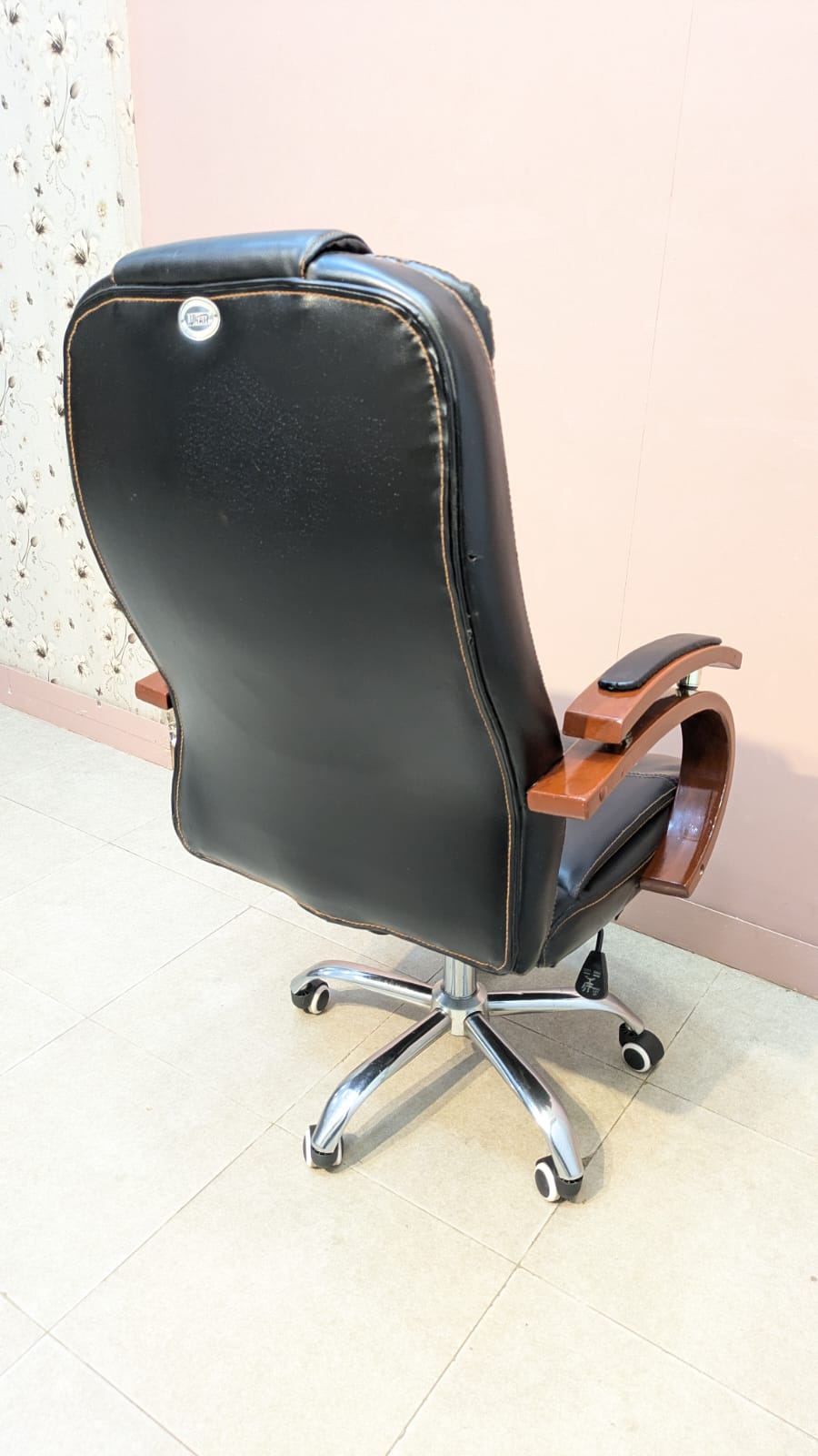 Boss Chair