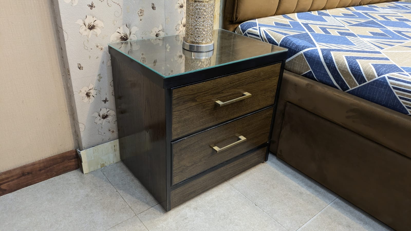 Modern Design King Size Bedroom Set