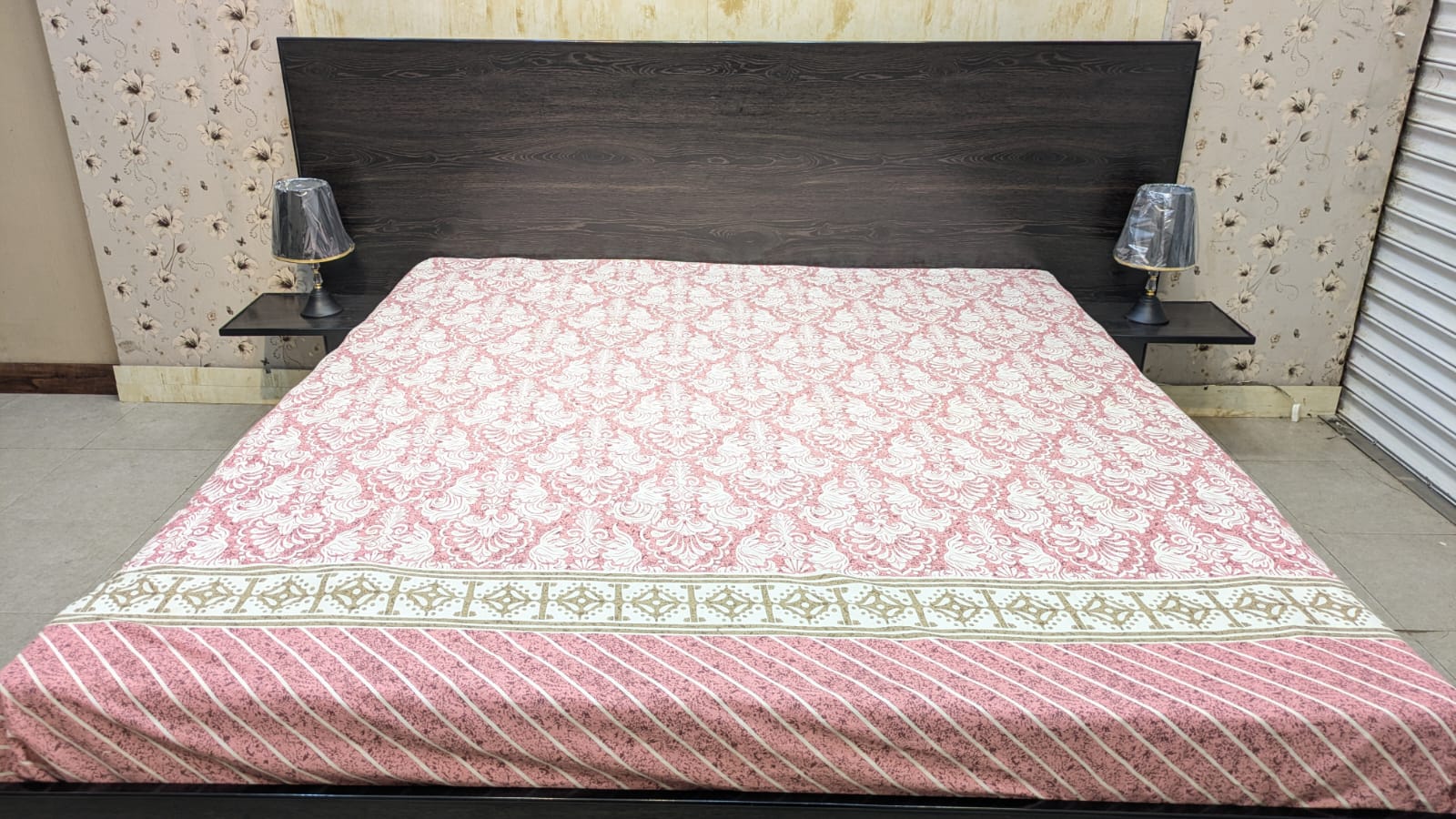 Habitt king Size Bed With Attached Side Table