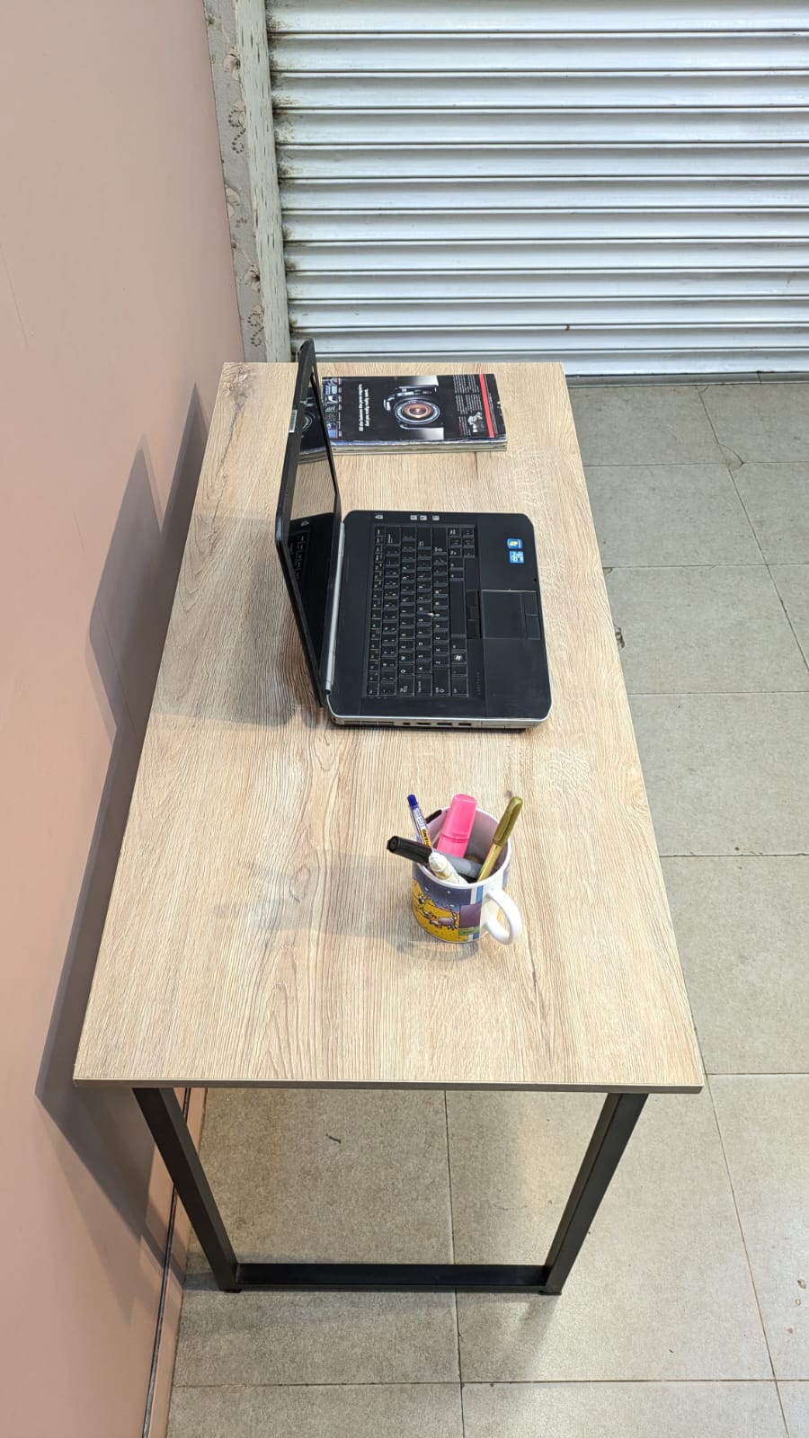 MODERN INDUSTRIAL-STYLE STUDY & COMPUTER DESK