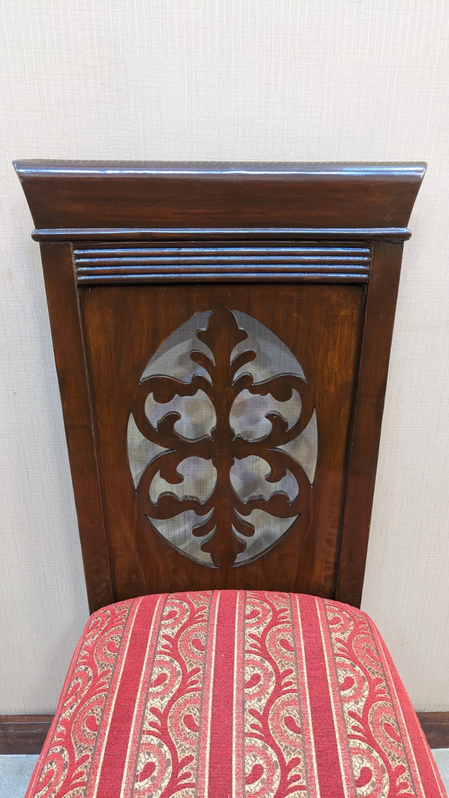 8 Seater Dining Table