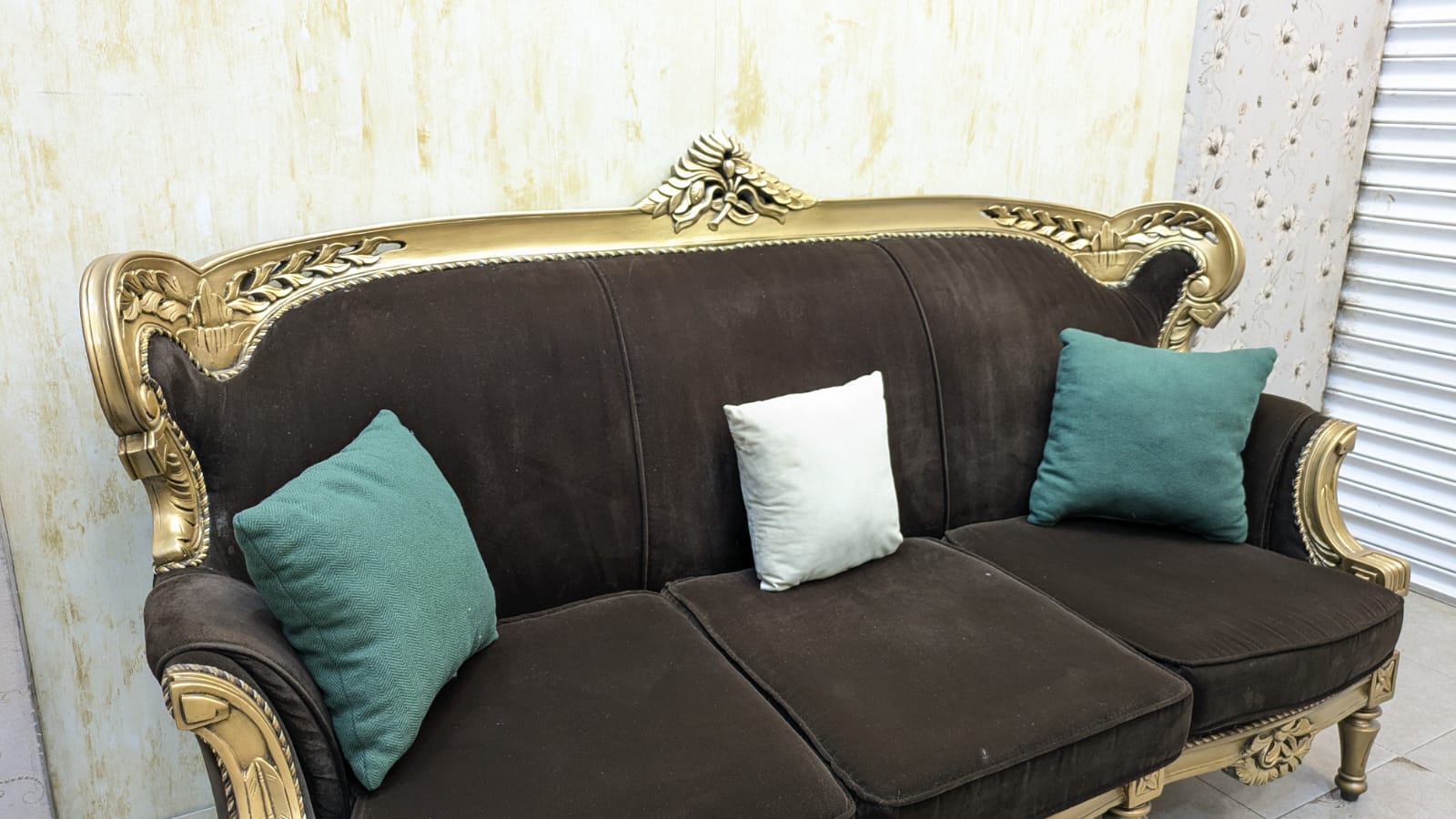 5 Seater Chinioti Sofa
