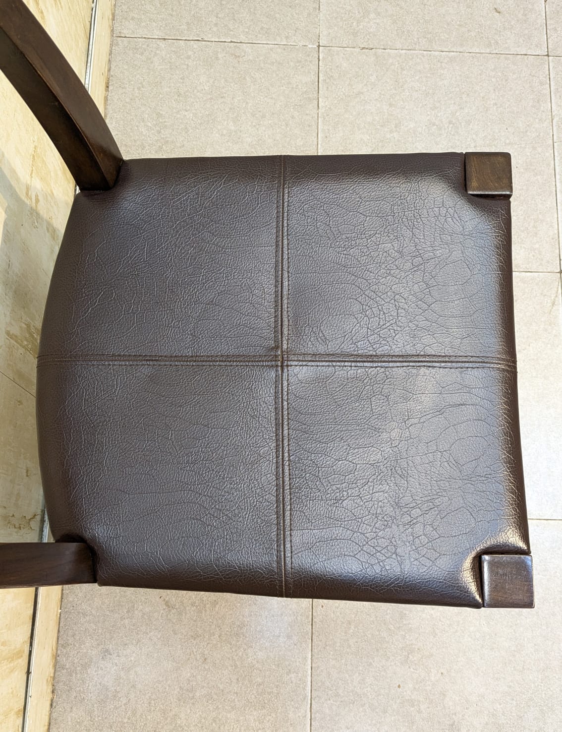 Solid sheesham wood room chair