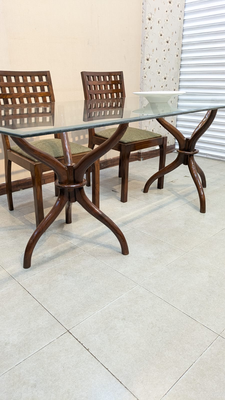 Solid Sheesham Wood 6 Seater Dining Table