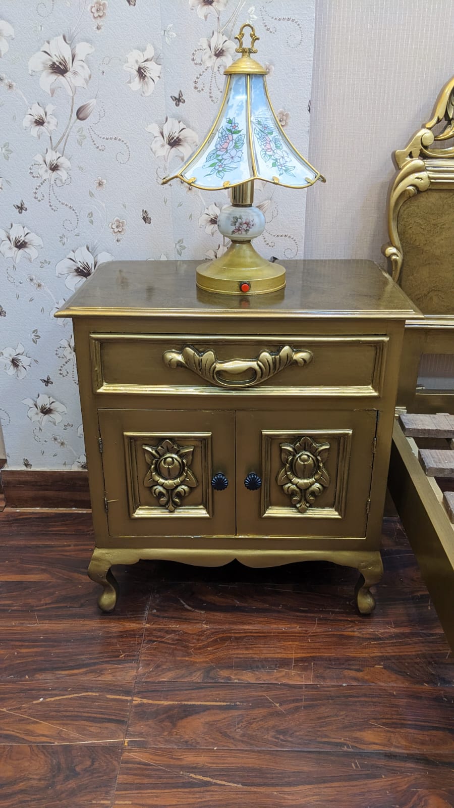 Solid Sheesham Wood Chinioti King Size Bed Set