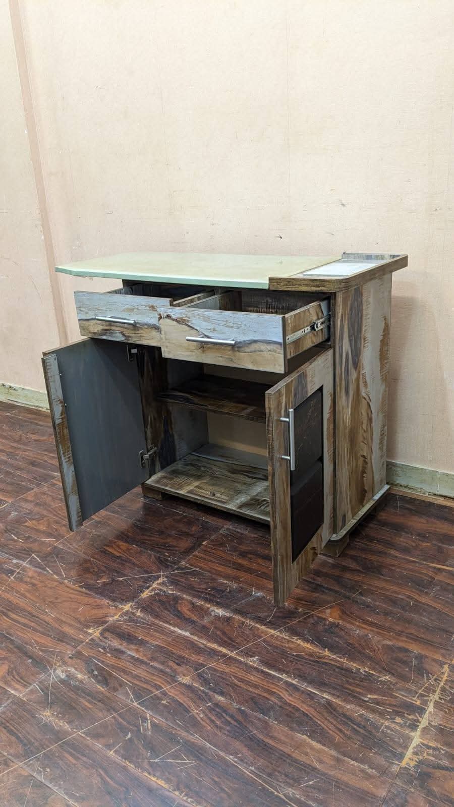 DivineCrafts Brand New Iron Table
