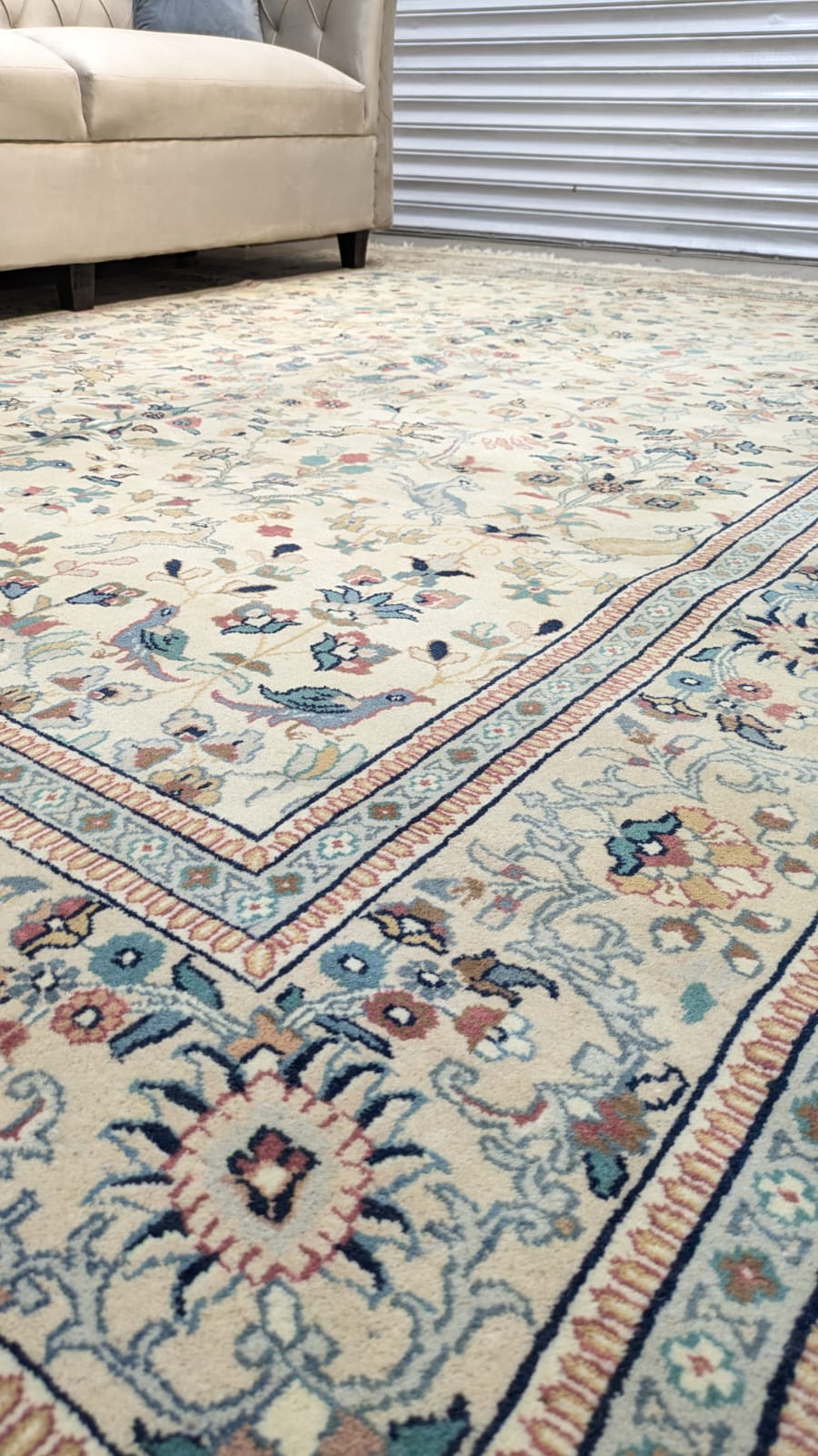 Vintage Persian Shikargah Hand Knotted Carpet