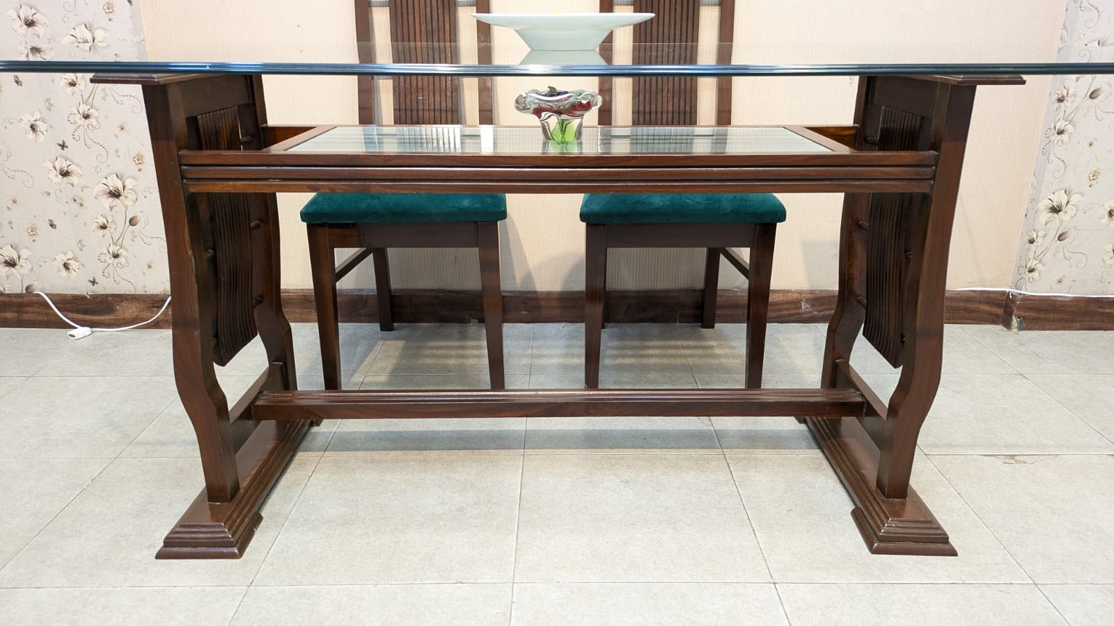 6 Seater Dining Table