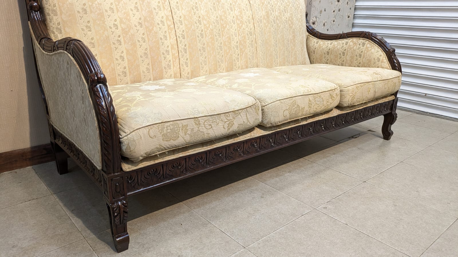 6 Seater Sofa Set with Center Table and 2 Side Tables Set