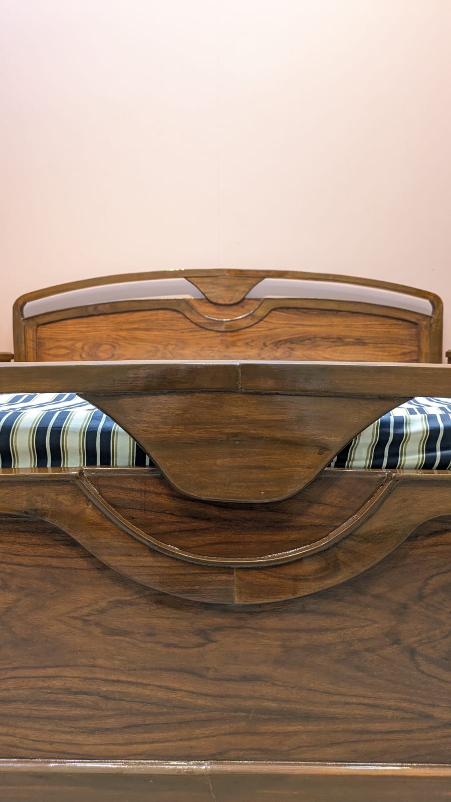 Beautiful Sheesham Wood King Size Bed Set