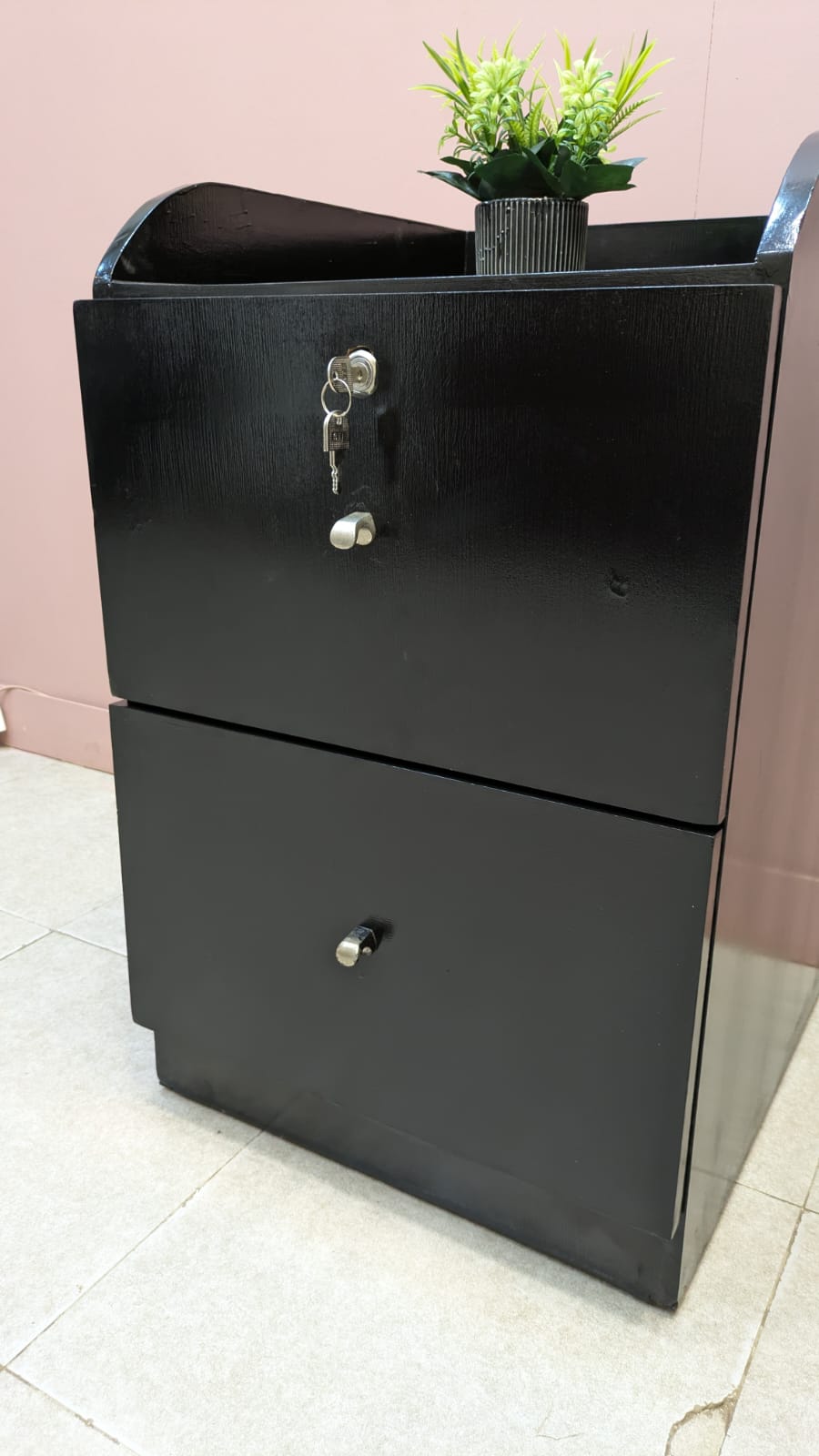 Stylish pedestal Drawer