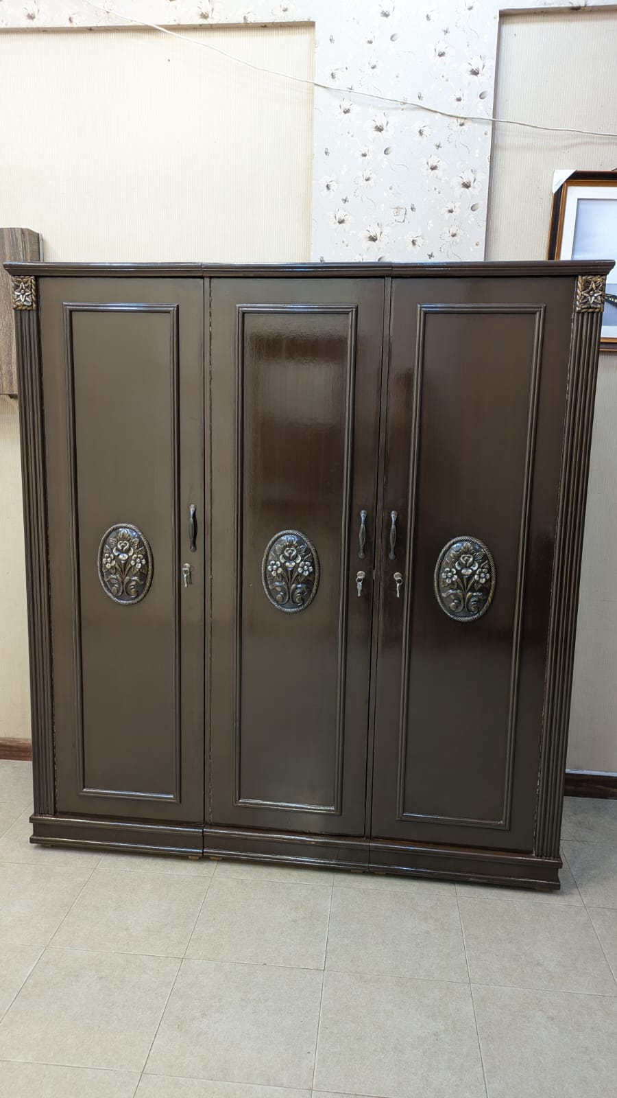 Queen Size Bedroom Set