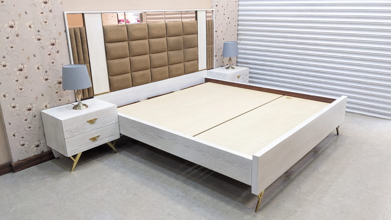 King Size Bedroom Set with Spring Mattress