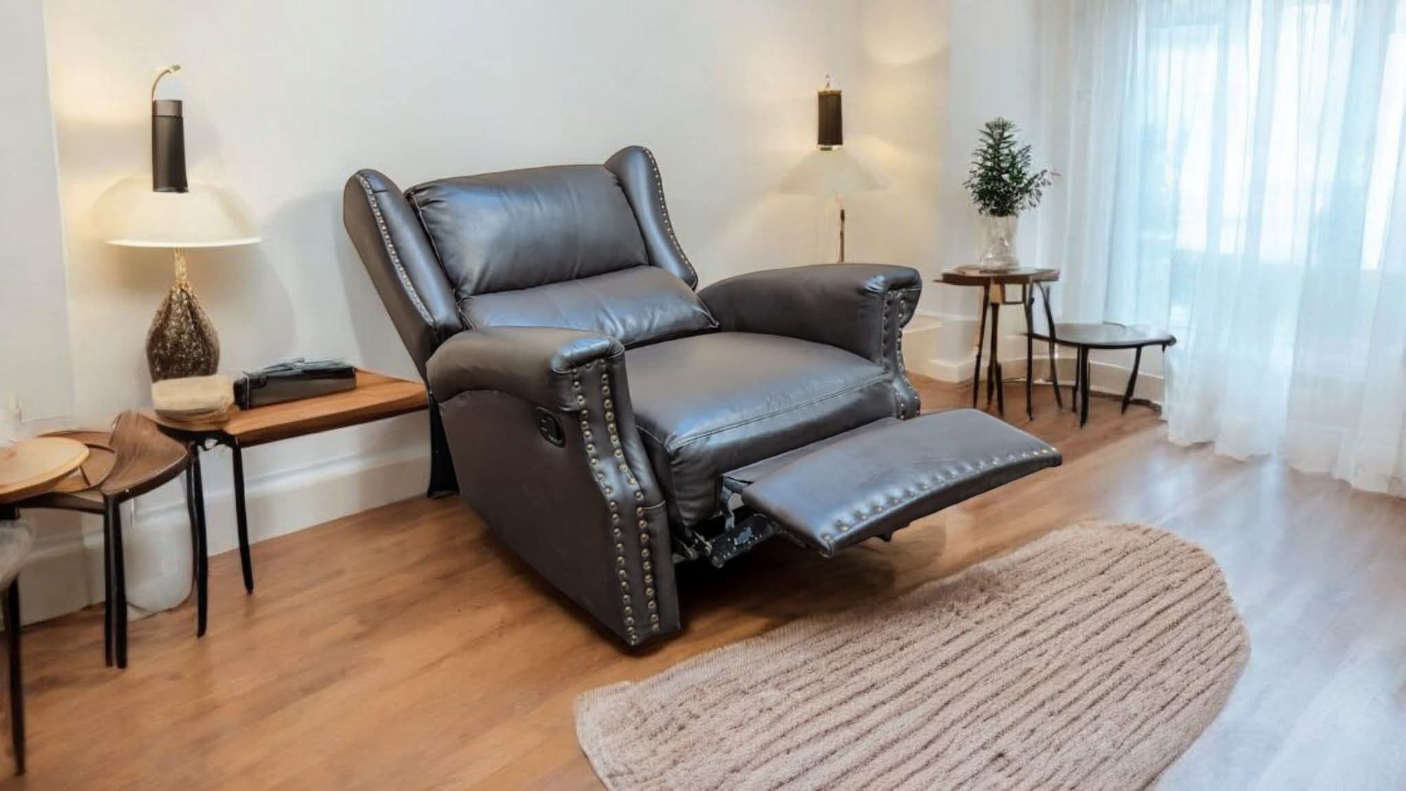 Recliner Sofa