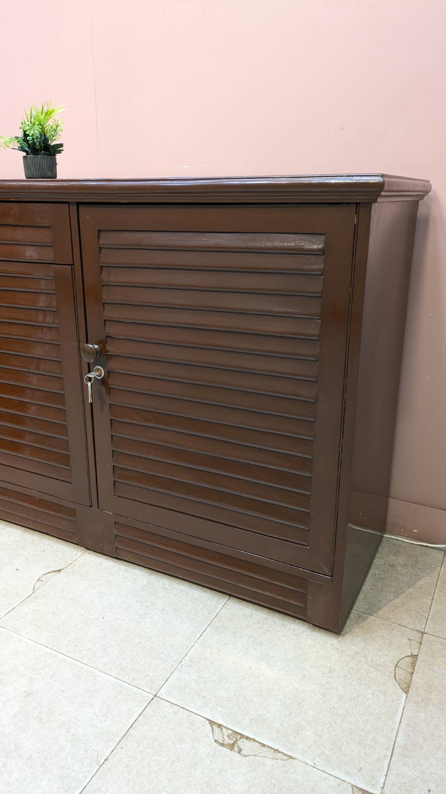 Beautiful Sideboard Cabinet
