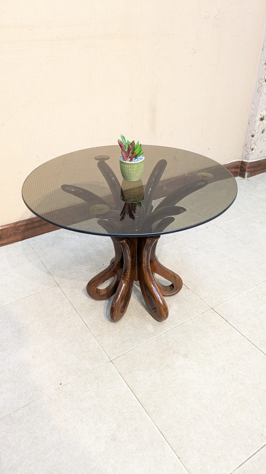 Center Table with 2 Side Tables