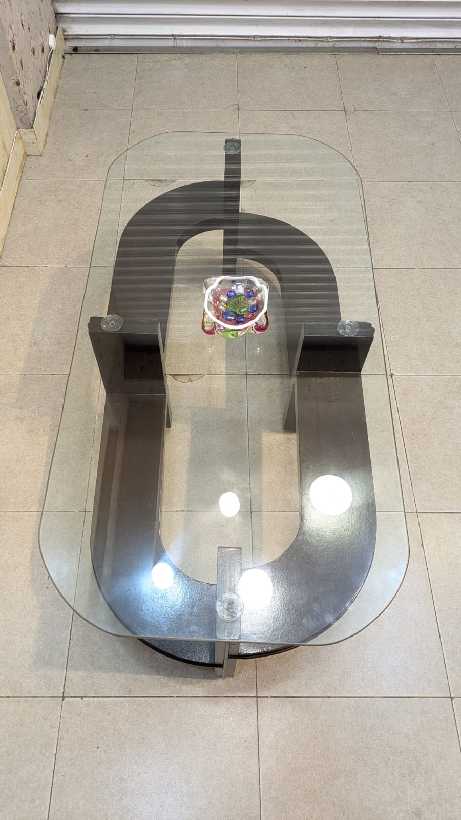 Elegant Design Center Table