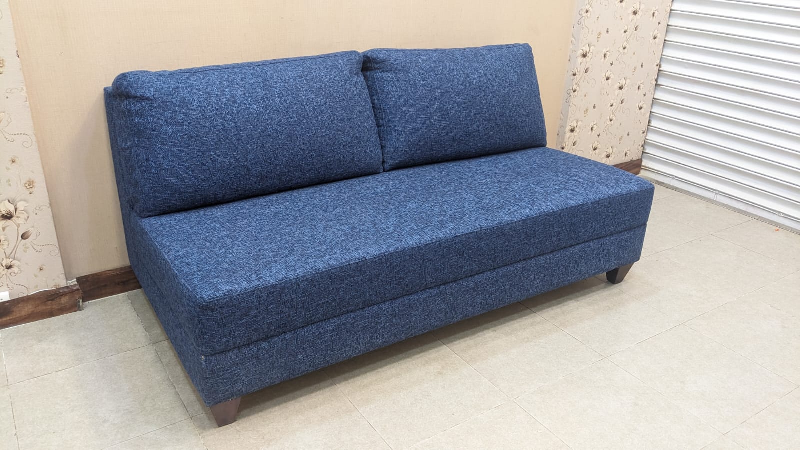Seats.pk 3 Seater Armless Sofa