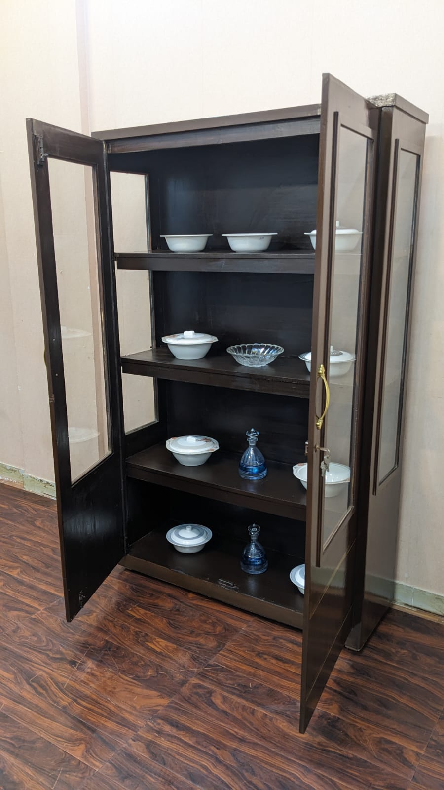 2 Door Corckery Divider