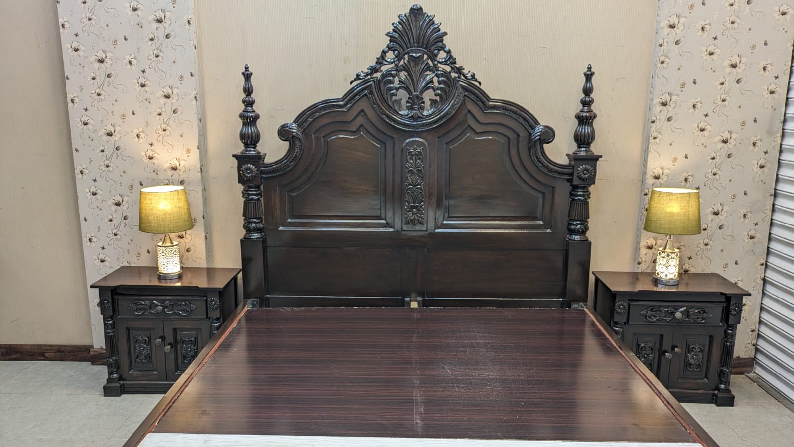 100% Solid Sheesham Wood King Size Bed Set