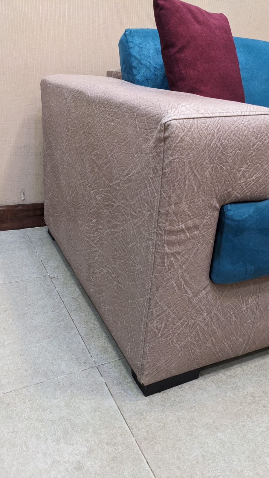 4 Seater L Shape Sofa Set with Ottoman