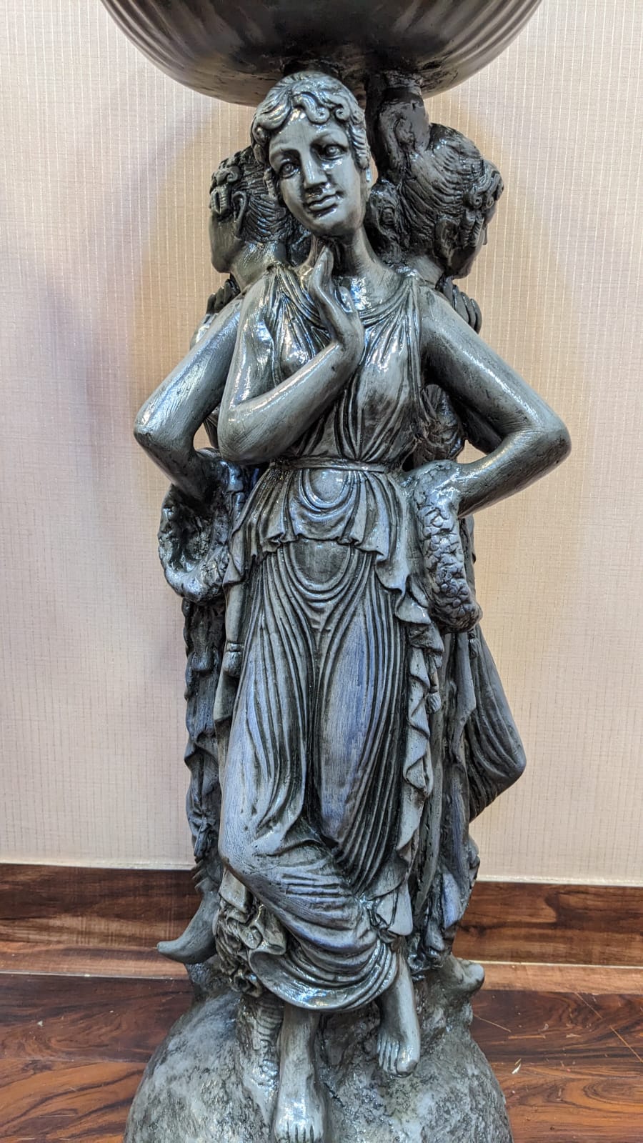 New Pair Of Roman Style Pedestals / Planters