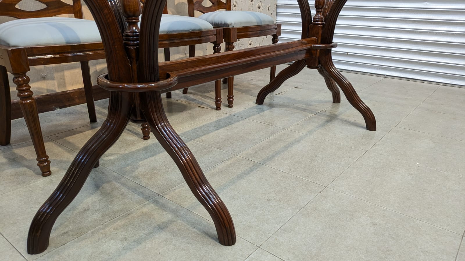 Solid Sheesham Wood 8 Seater Dining Table