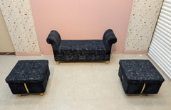 ELEGANT SETTEE WITH 2 MATCHING OTTOMANS