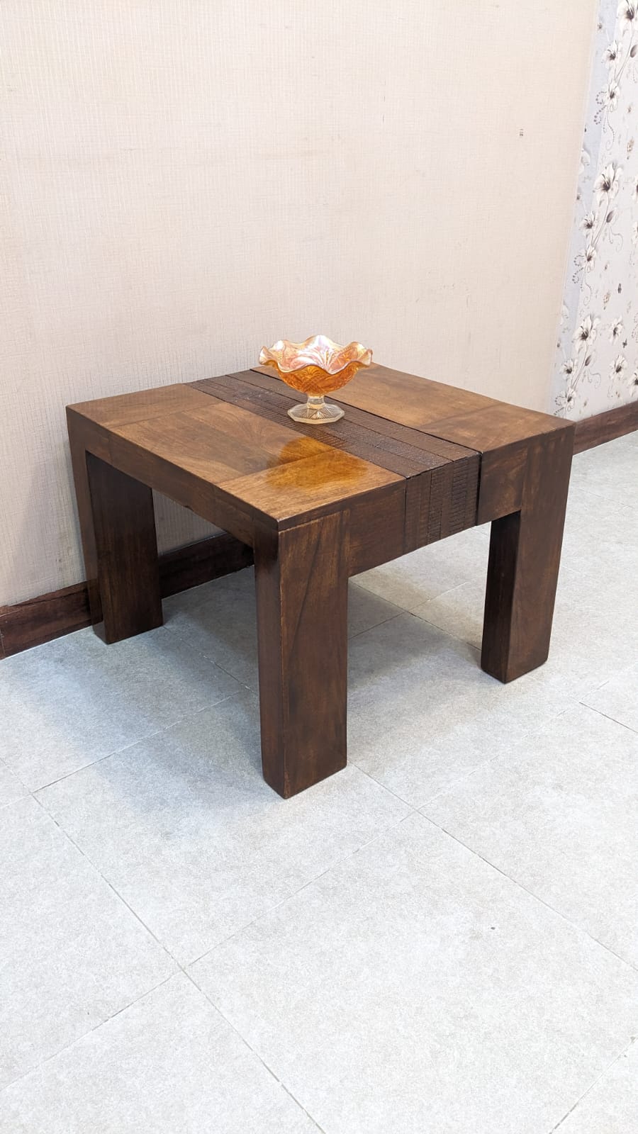 Solid Sheesham Wood Corner Table