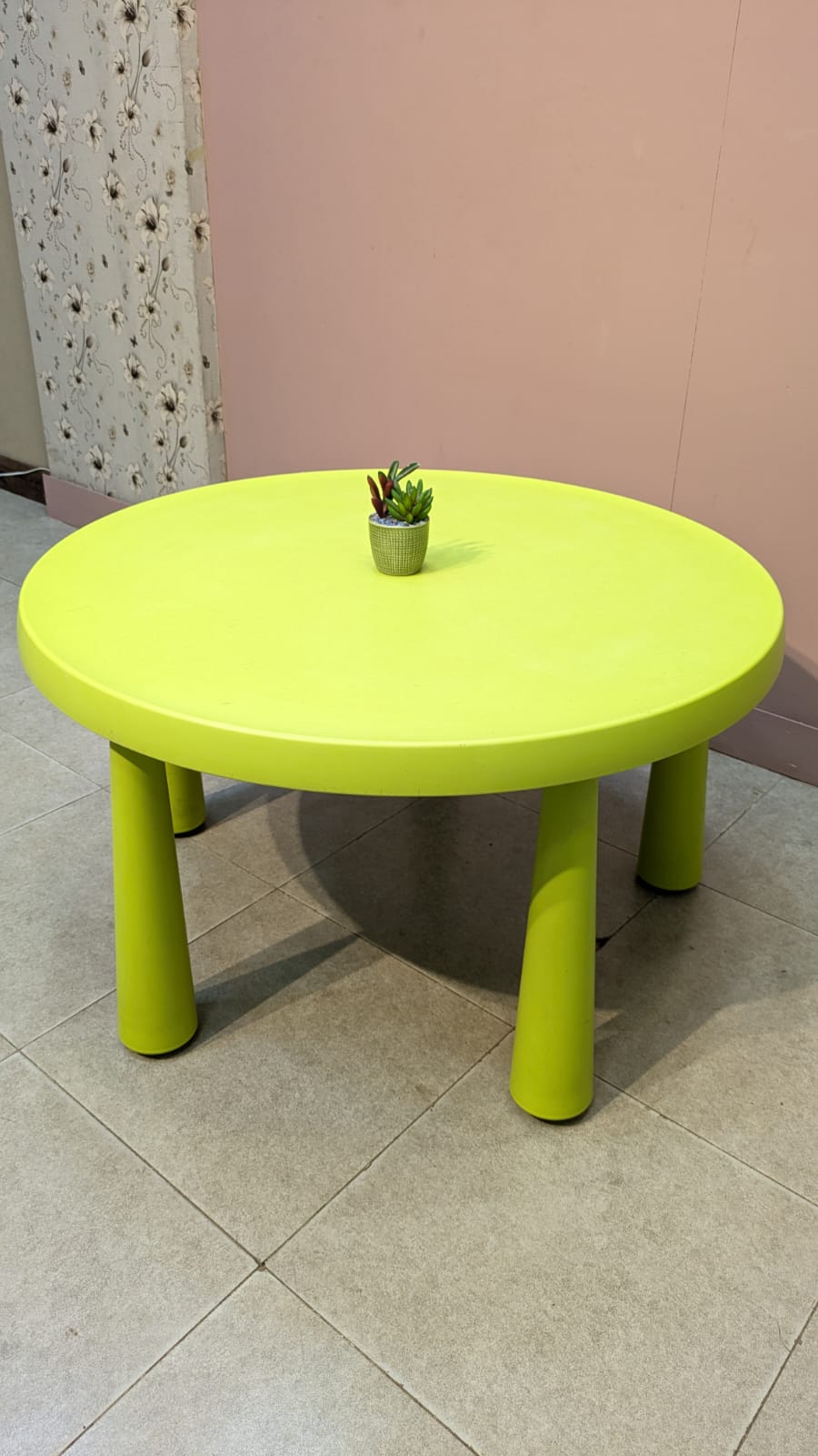 IMPORTED IKEA MAMMUT KIDS TABLE & CHAIRS SET