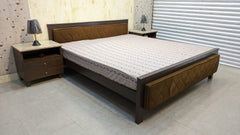 King size bed with 2 side table