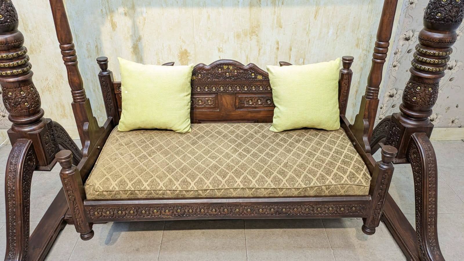 Solid Sheesham Wood Chinioti Jhoola