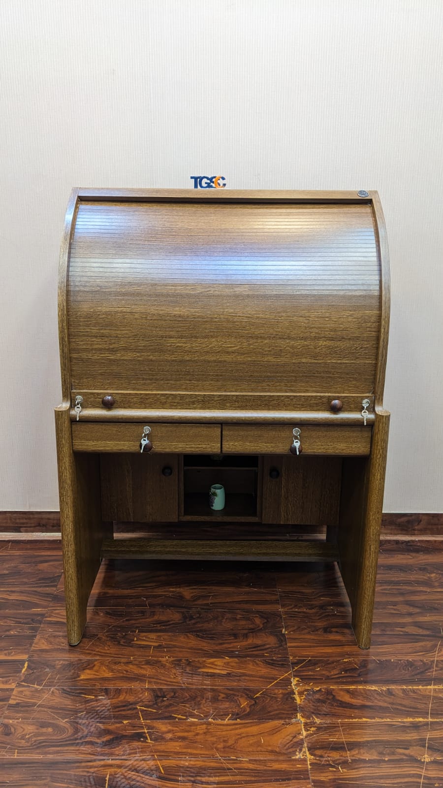 ✨ Imported ✨ Roll Top Desk