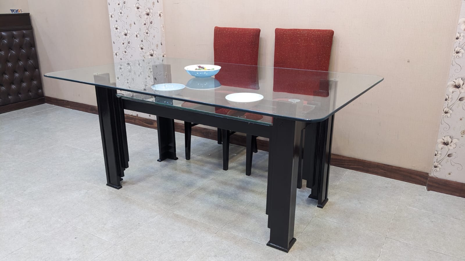 6 Seater Dining Table
