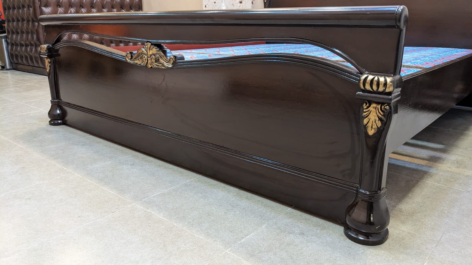 King Size Bed with 2 Side Tables