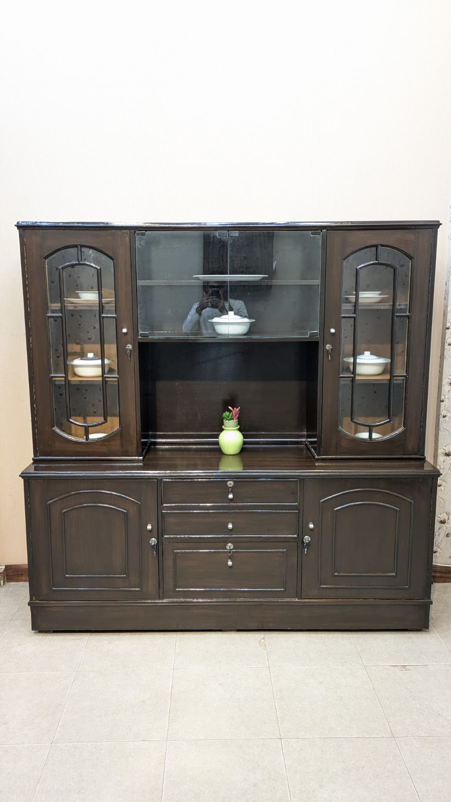 Crockery Divider