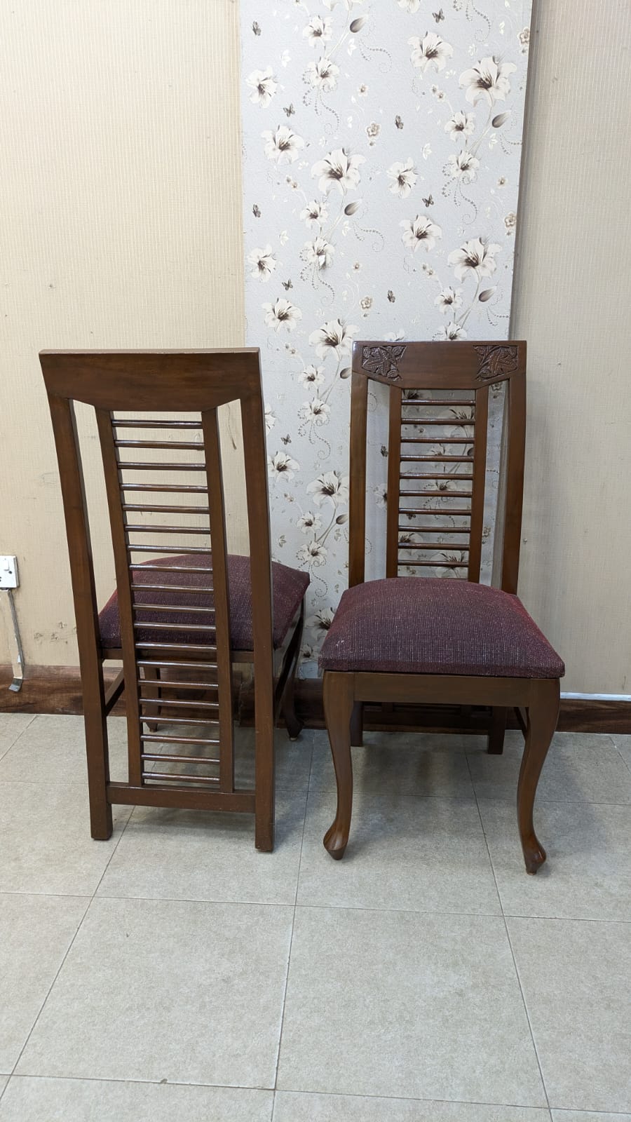 6 Seater Dining Table