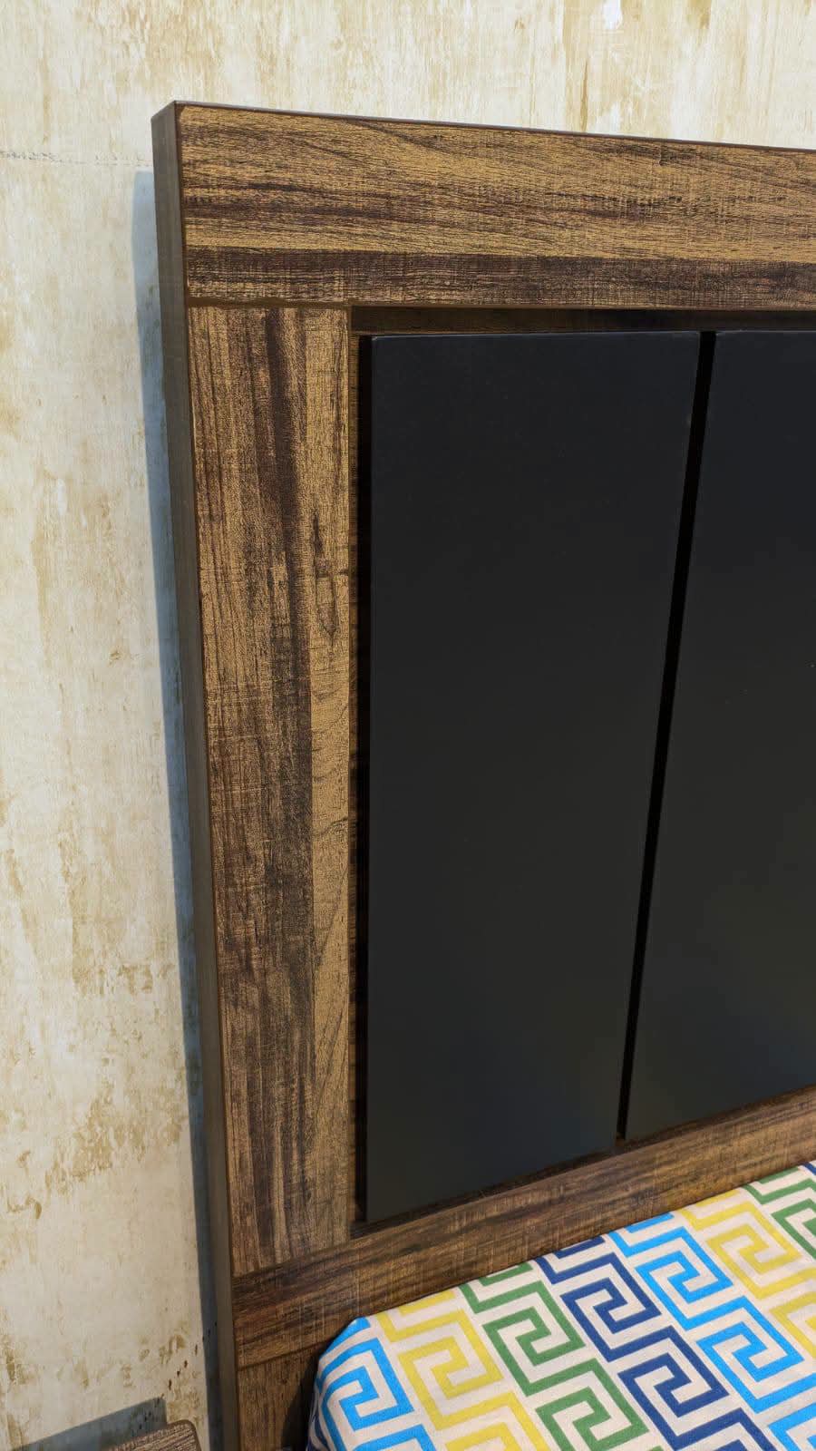 Brand New Modern King Size Complete Bedroom Set