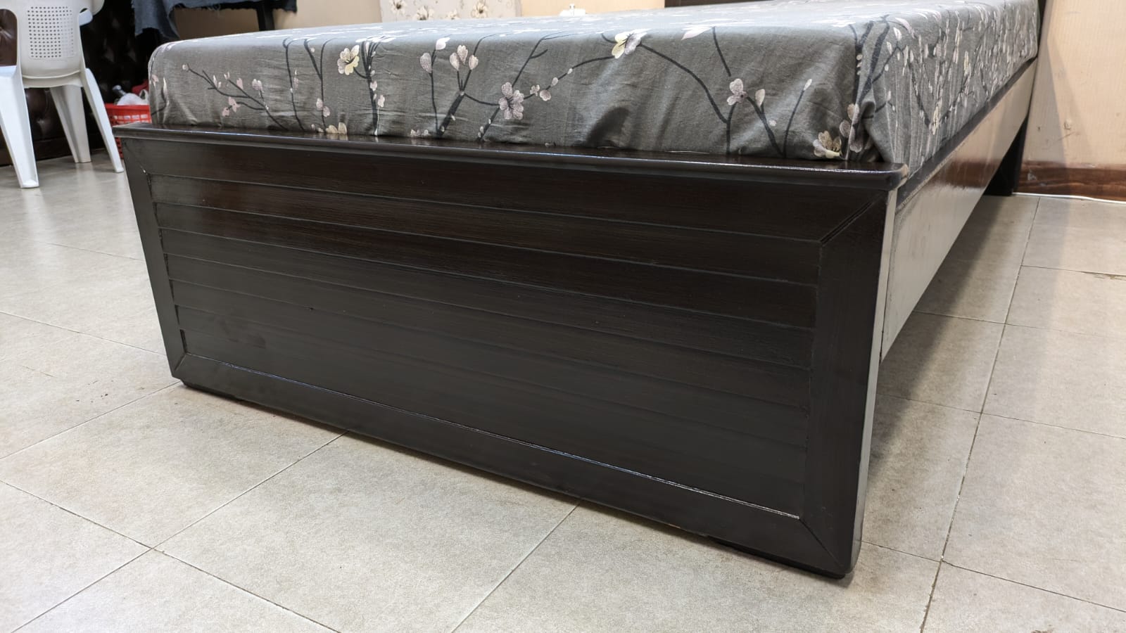 Pair of Single Beds with Dura Comfort Foam Mattresses