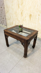 Corner Table